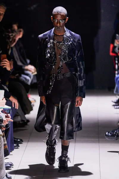 Look 20